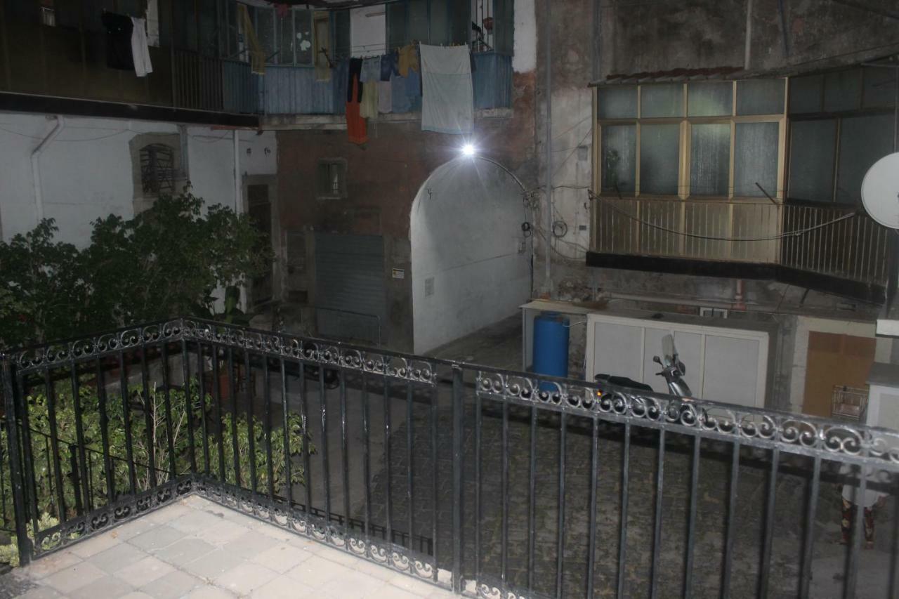 קטאניה Gisira Appartment מראה חיצוני תמונה